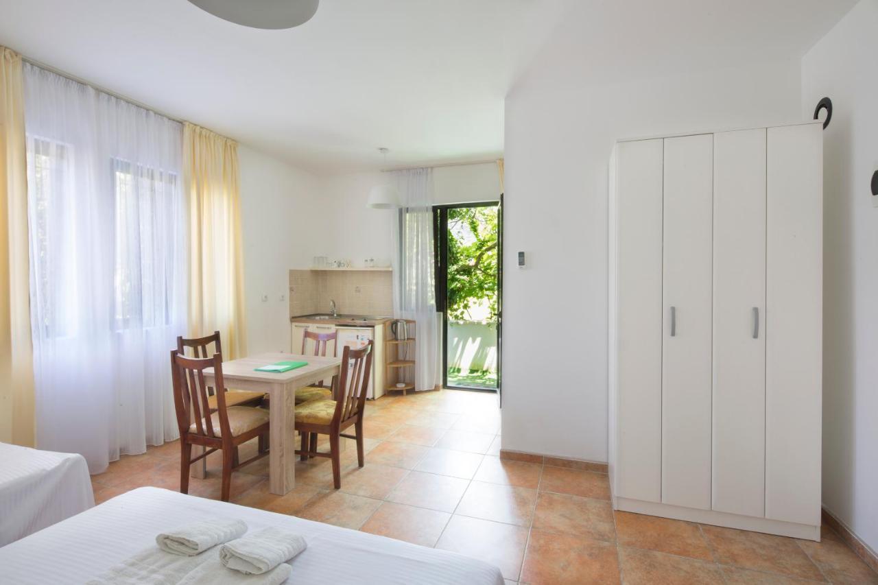 Apartments Al Parma Budva Extérieur photo